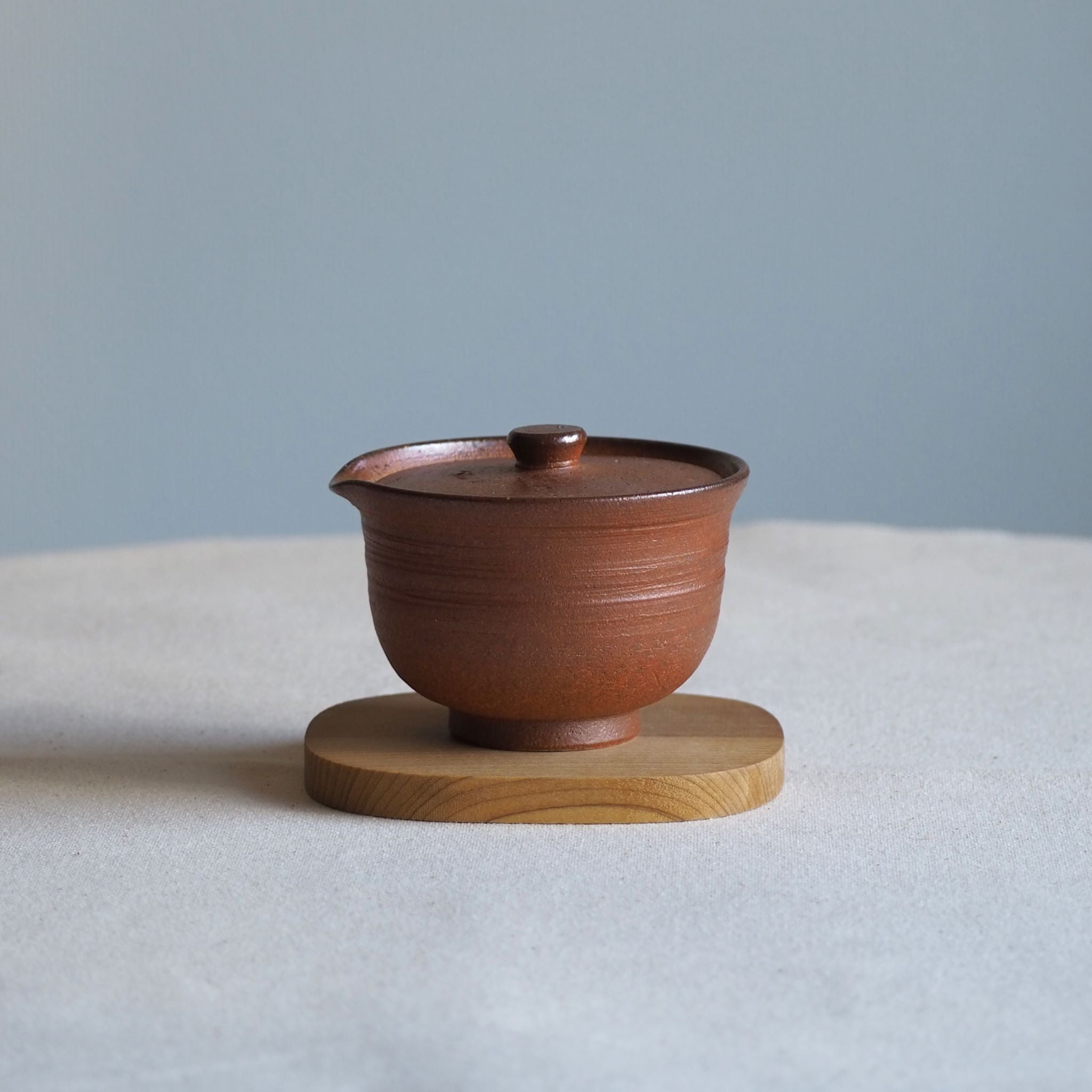 信楽焼 宗陶苑作 煎茶宝瓶 こげ茶色 [東山堂煎茶器店 オンライン