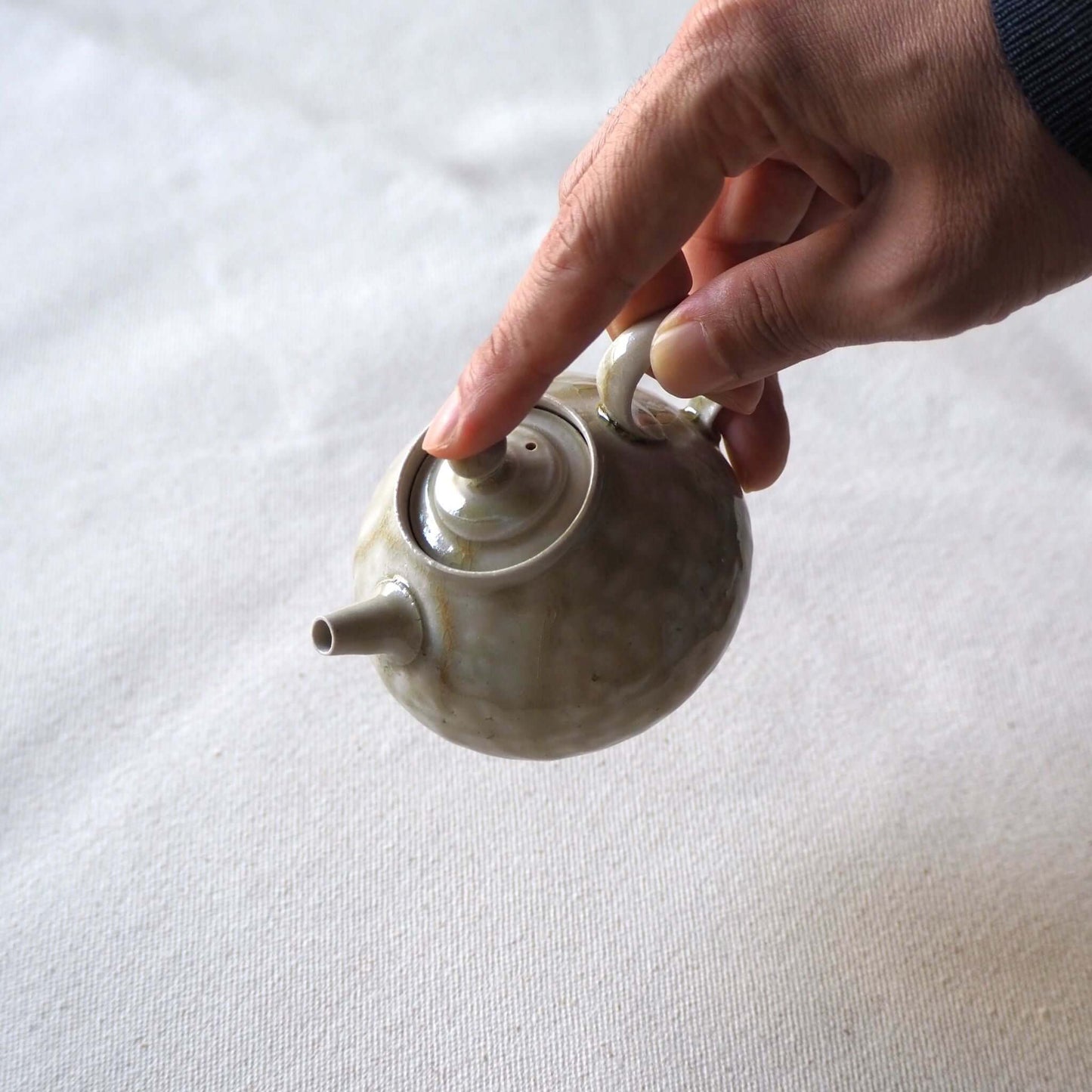 Kyoware ash glaze teapot A 130ml