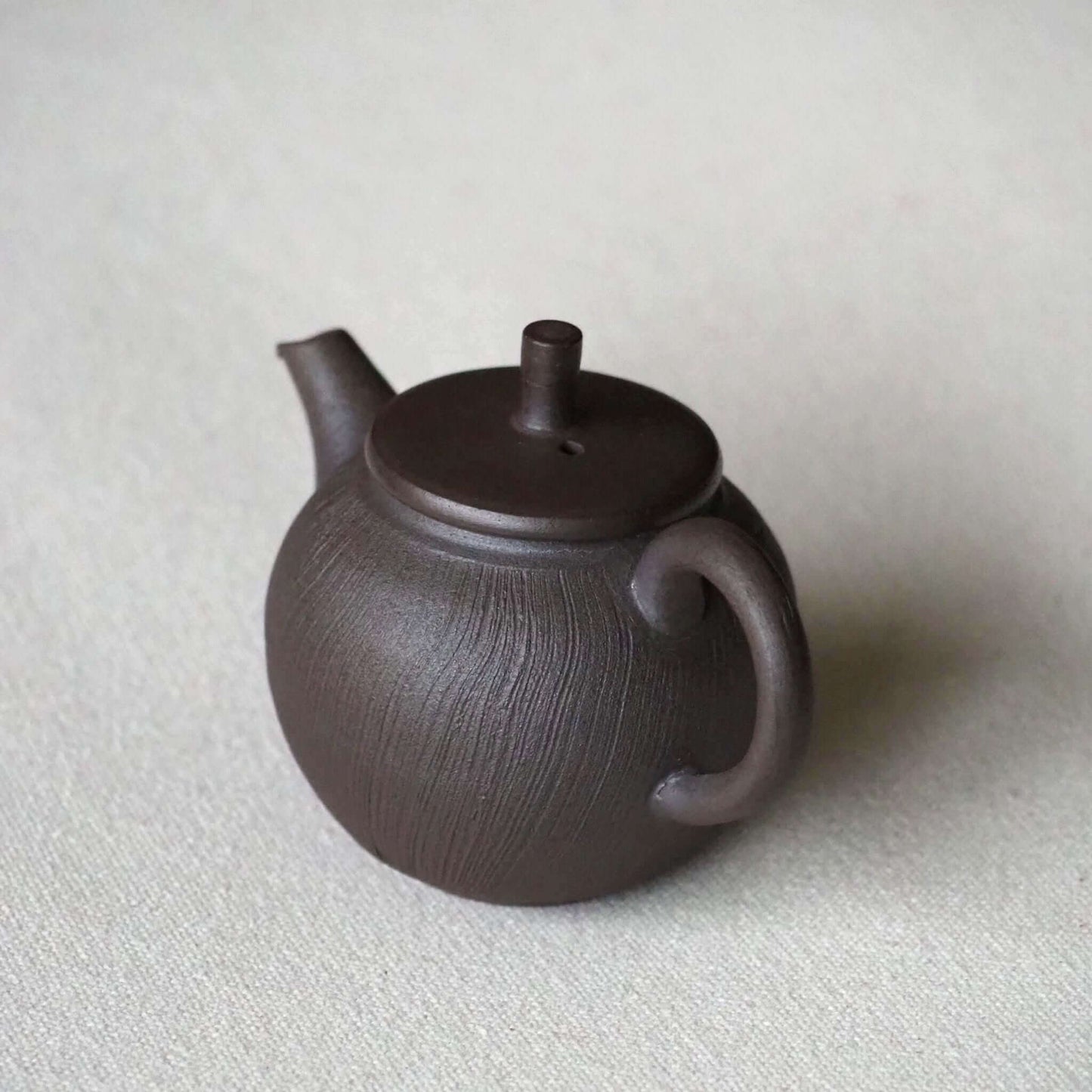 常滑白藻茶壺（複製品）