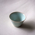 青釉煎茶碗の写真