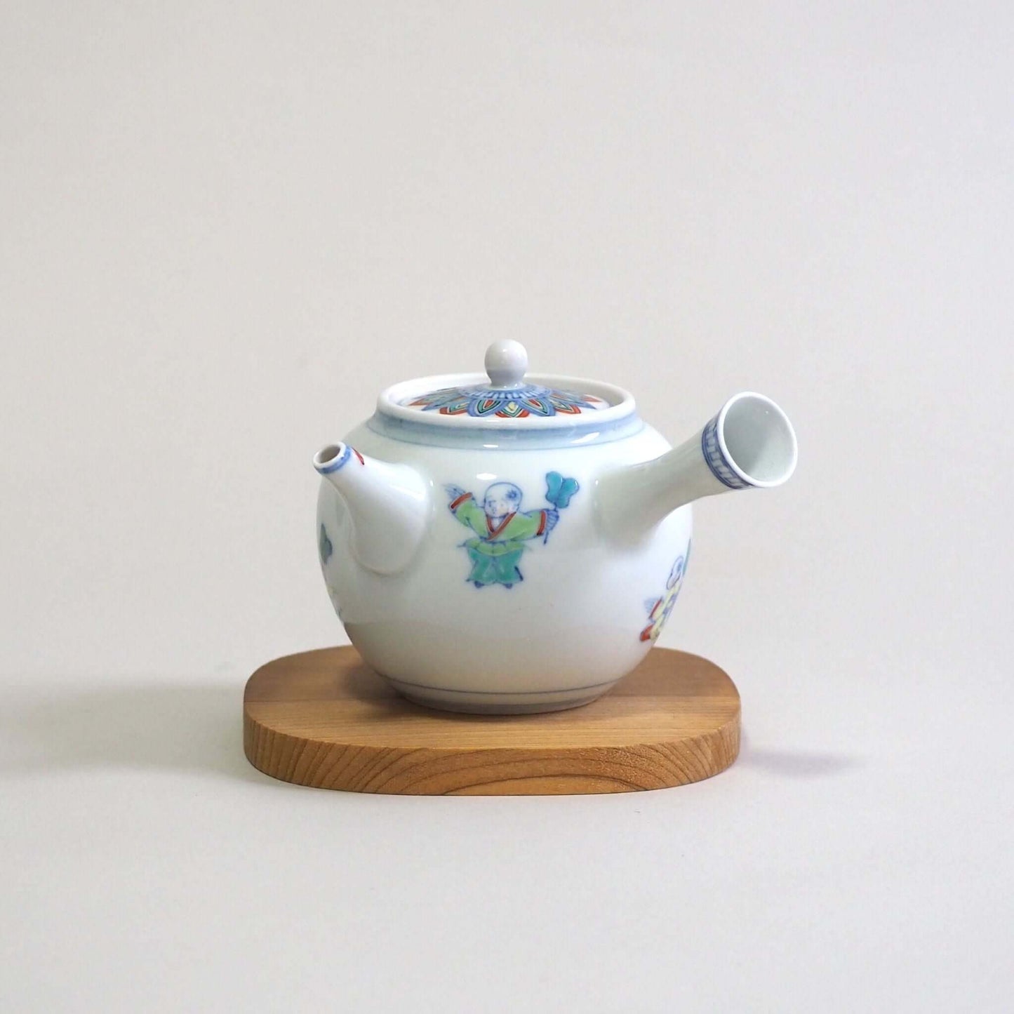 京焼　昭阿弥作　淡彩唐子横手急須　200ml