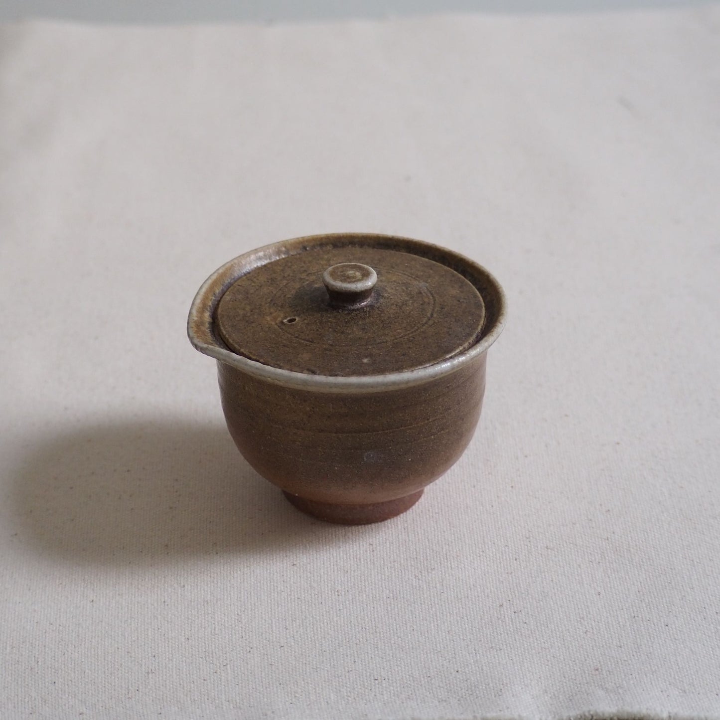 Shigaraki ware Soutouen kiln-change Houhin (100ml)