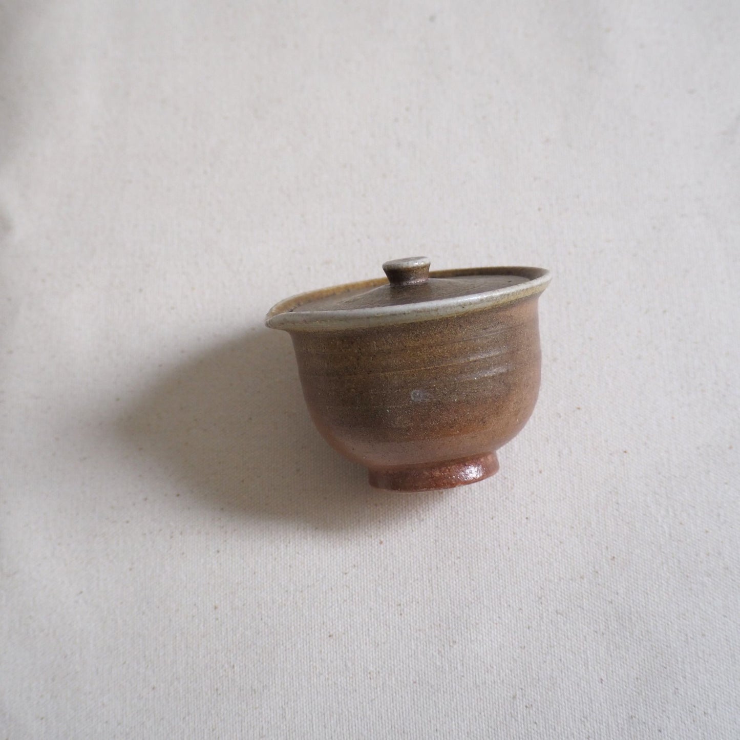 Shigaraki ware Soutouen kiln-change Houhin (100ml)