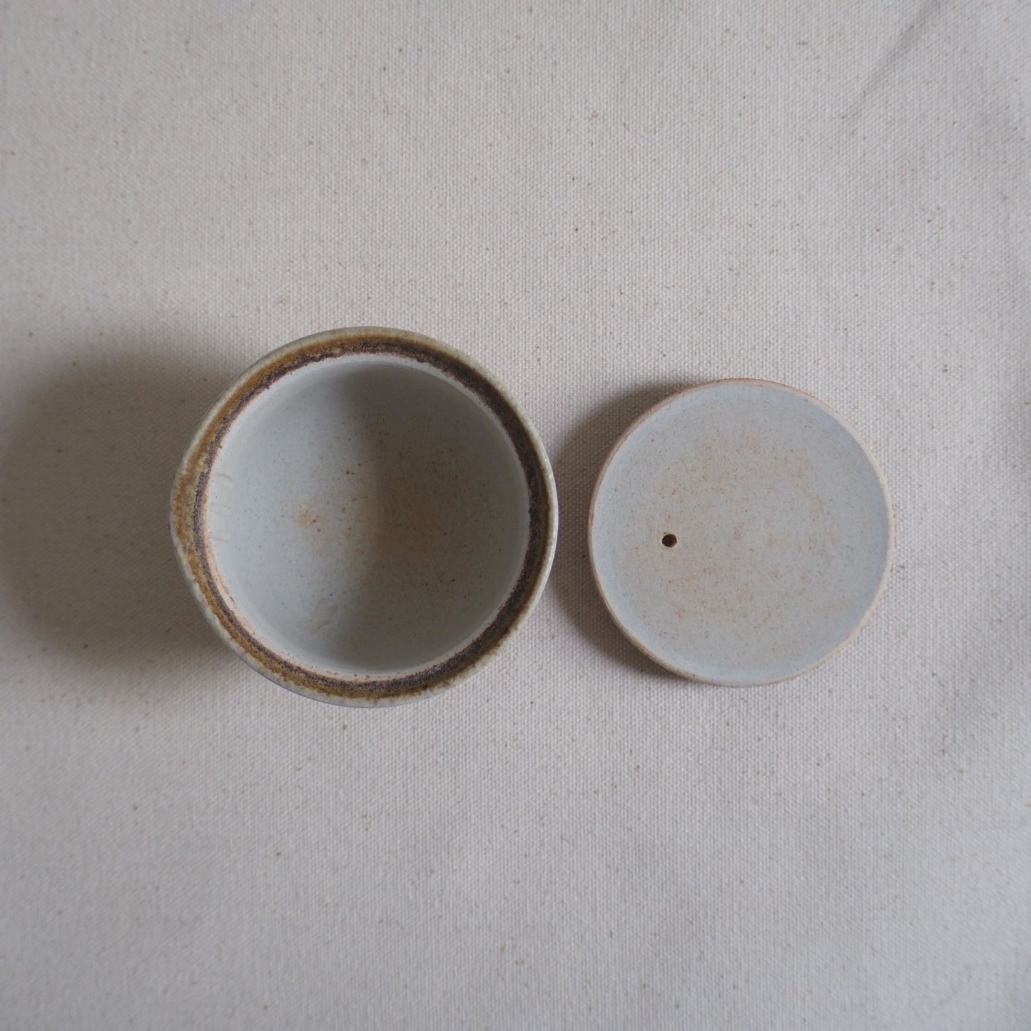 Shigaraki ware Soutouen kiln-change Houhin (100ml)