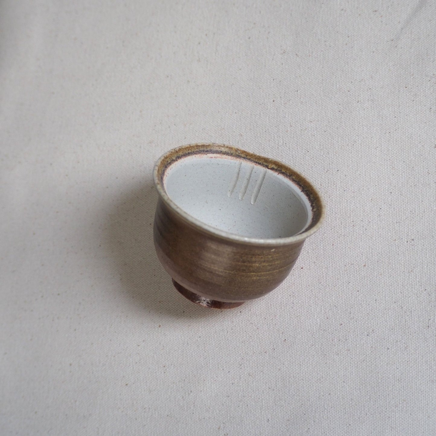 Shigaraki ware Soutouen kiln-change Houhin (100ml)