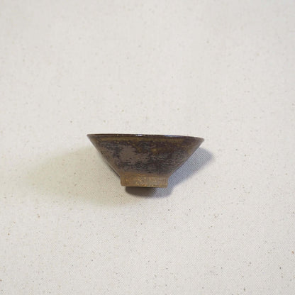 京焼 石雲窯作 飴釉茶杯 側面