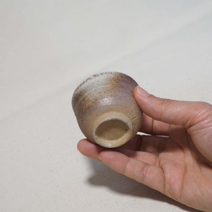 信乐烧，曹洞园出品，煎茶杯，窑烧浅紫色B，60毫升