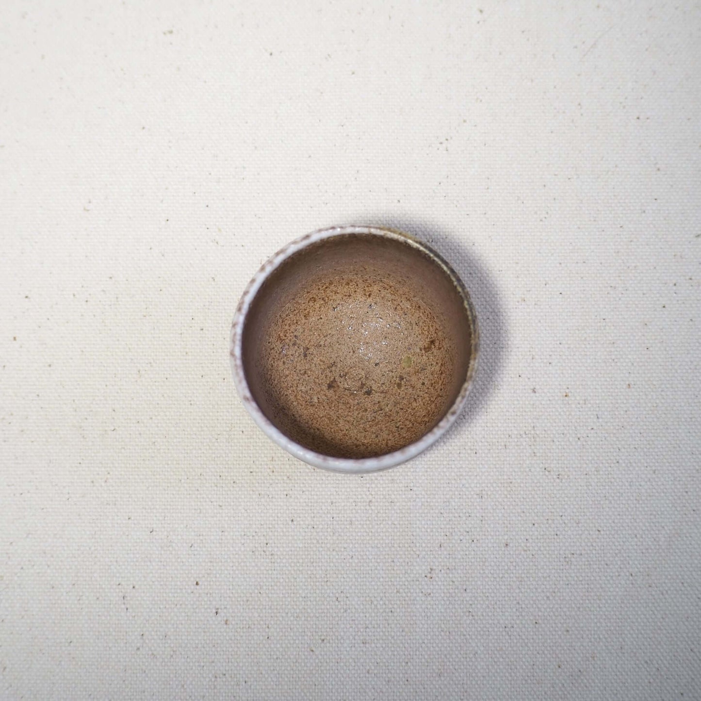 信乐烧，曹洞园出品，煎茶杯，窑烧浅紫色B，60毫升