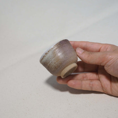 信乐烧，曹洞园出品，煎茶杯，窑烧浅紫色B，60毫升